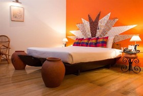 Hawaii - The Sea Side Village Retreat