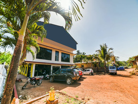 Hotel Empire by OYO Rooms