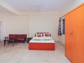 Pednekar's Guest House By OYO Rooms