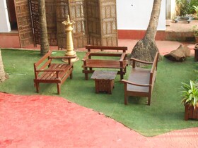 Salotel Near Mae De Deus Church