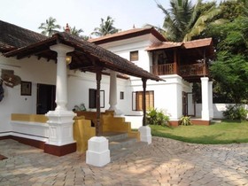 UNA Homestay Villa Arcangela