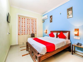 OYO 24800 Alepsd Holiday Home