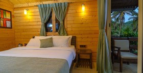 Antares Beach Resort