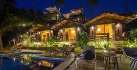 Antares Beach Resort