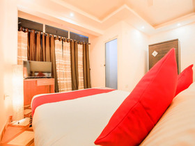Aquamarina Vagator by OYO Rooms