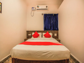 Aquamarina Vagator by OYO Rooms
