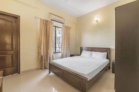 Humming Wood by GuestHouser