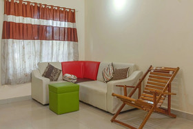 Humming Wood by GuestHouser