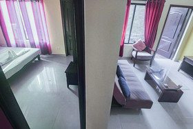 Humming Wood by GuestHouser