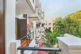 Humming Wood by GuestHouser