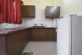 Humming Wood by GuestHouser