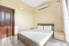 Humming Wood by GuestHouser