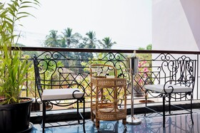 Mademoiselle Boutique Hotel & Cafe