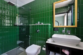 Mademoiselle Boutique Hotel & Cafe