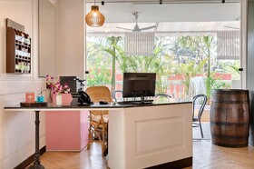 Mademoiselle Boutique Hotel & Cafe