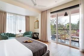 Mademoiselle Boutique Hotel & Cafe