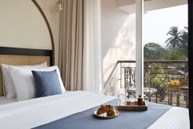 Mademoiselle Boutique Hotel & Cafe
