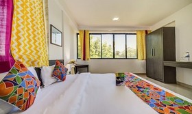 Ocean Waves Casa Paradise