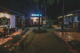 Piggy Hostel Vagator