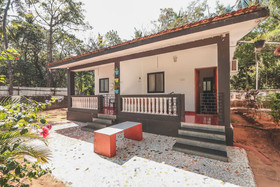 Piggy Hostel Vagator
