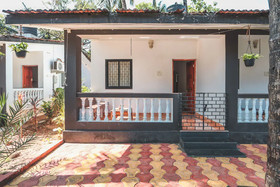 Piggy Hostel Vagator