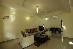 Roselle Avenue by OYO Rooms