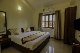 Roselle Avenue by OYO Rooms