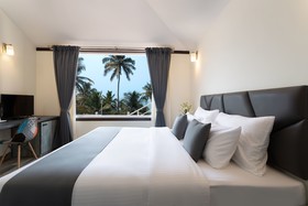 Stone Wood Beach Resort & SPA