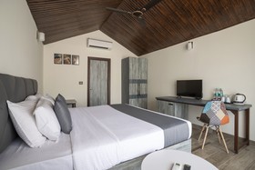 Stone Wood Beach Resort & SPA