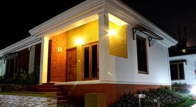 The Grand Leoney Resort