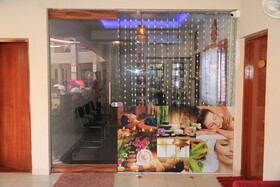 The Center Court Resort And Spa