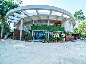 The Center Court Resort And Spa