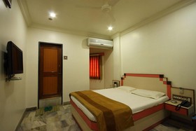 Hotel Good Night