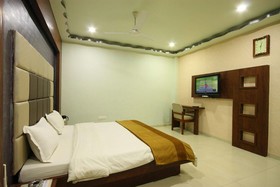 Hotel Good Night