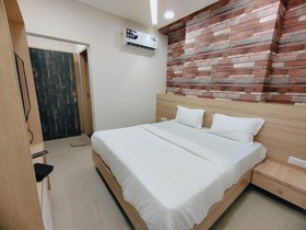 Hotel Pearl Villa