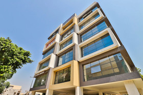OYO 19303 Hotel Sungold