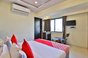 Radhe Residency by OYO Rooms