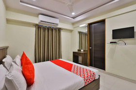 Radhe Residency by OYO Rooms