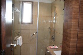 Ramada by Wyndham Gandhidham Shinay