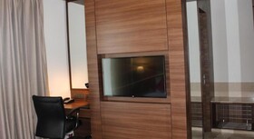 Ramada by Wyndham Gandhidham Shinay