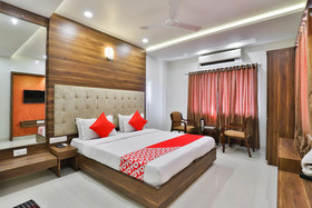 Hotel Comfort by OYO Rooms