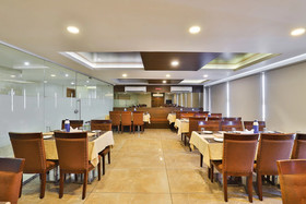 Hotel Comfort by OYO Rooms