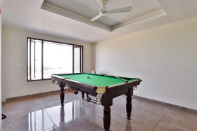 Hotel Comfort by OYO Rooms