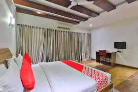 Patel Ni Motel By OYO Rooms