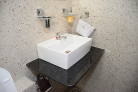 Eco Inn Hotel