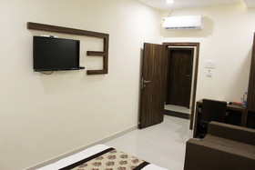 Eco Inn Hotel