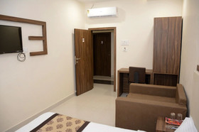 Eco Inn Hotel