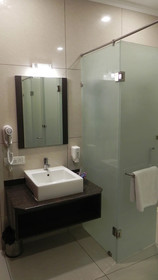 Hotel Aram