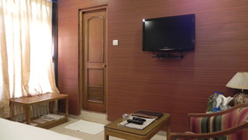 Hotel Aram