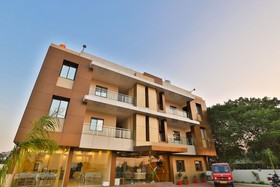 Hotel Tulsi Residency By OYO Rooms